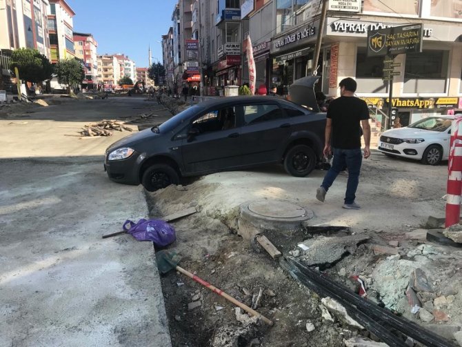 Kazdıkları Çukura Kendileri Düştü