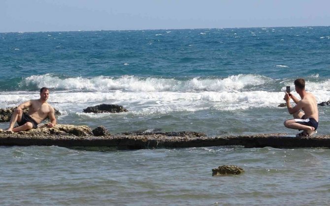 Okullar Açılmasına Rağmen Kızkalesi’nde Doluluk Yüzde 50’nin Üzerinde