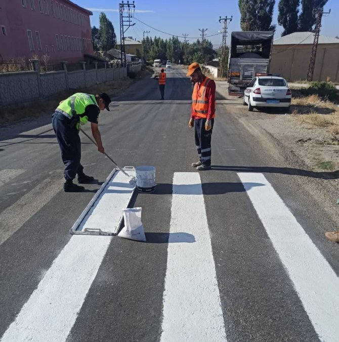 Jandarmadan Yaya Geçidi Yer İşaretlemesi