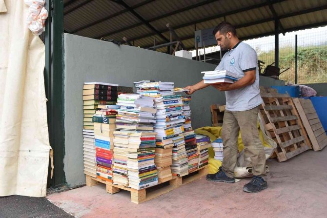 Yıldırım’da 1 Haftada 50 Ton Kullanılmış Kitap Toplandı