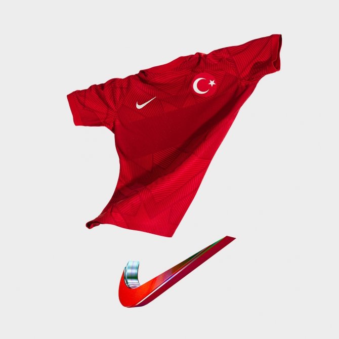 A Milli Takım’ın Yeni Sezon Formaları Tanıtıldı