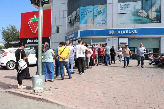 Sosyal Konut Projesinin Ev Fiyatlarını Düşürmesi Bekleniyor