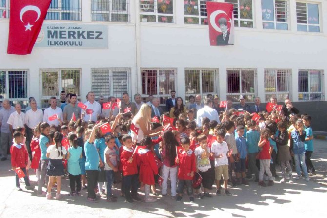 Araban’da İ̇lköğretim Haftası Kutlandı