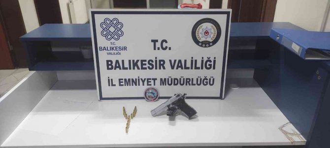Balıkesir’de Asayiş Ve Uyuşturucu Operasyonunda 6 Tutuklama