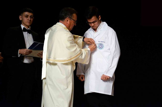 Diş Hekimliği Fakültesi’nde Yeni Akademik Dönem Başladı