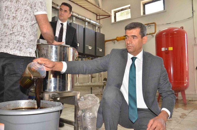 Kimyevi Gübre Kullanımını Azaltmak İçin Kolları Sıvadılar