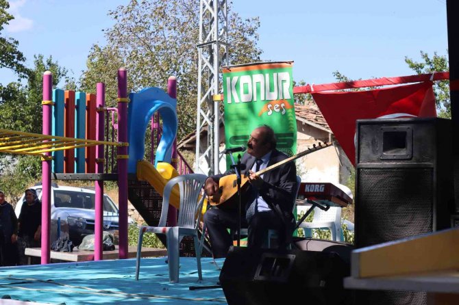 Halk Müziği Sanatçıları, Yangınzede Aileler İçin Söyledi