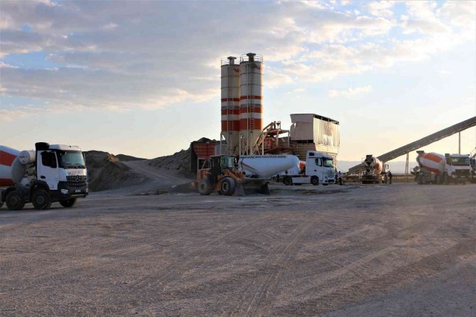 Toki̇’nin Dev Sosyal Konut Projesi Sektör Temsilcileri Ve Vatandaşları Heyecanlandırdı