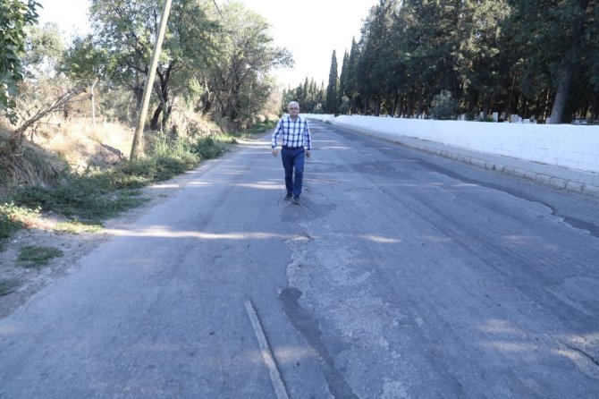 Burhaniye’de Denetko Yolu Yenileniyor