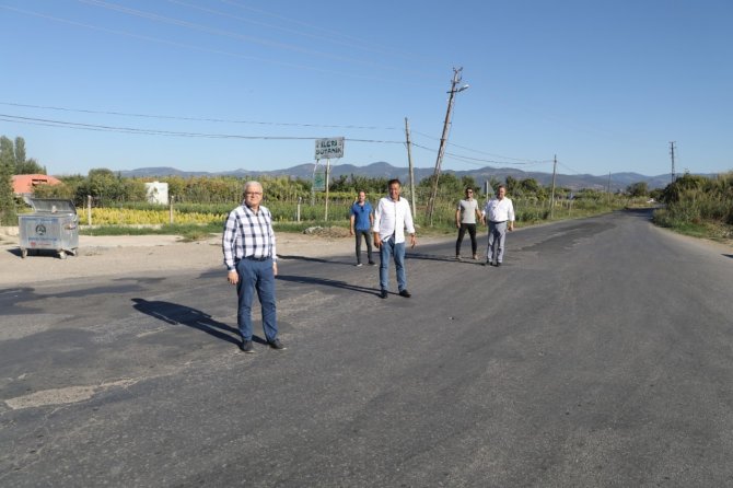 Burhaniye’de Denetko Yolu Yenileniyor