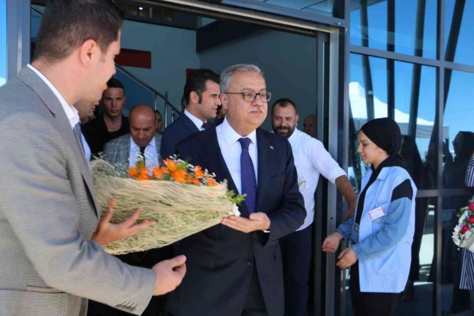 22 Meslek Kursunda Eğitim Gören 1300 Gencin 200’ü İstihdam Edildi