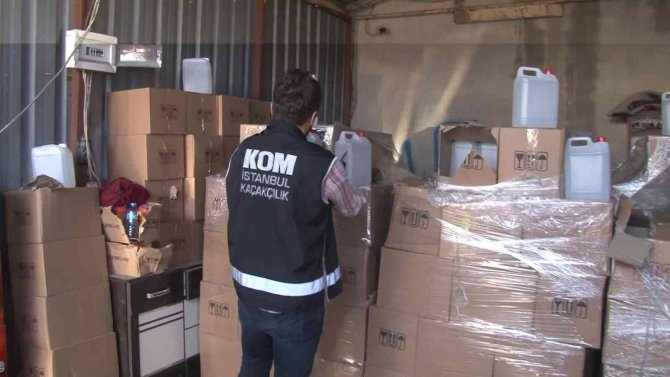 Kom’dan Sahte Alkol Ve Tütün Operasyonu: Parola ’Ucuz Olan’