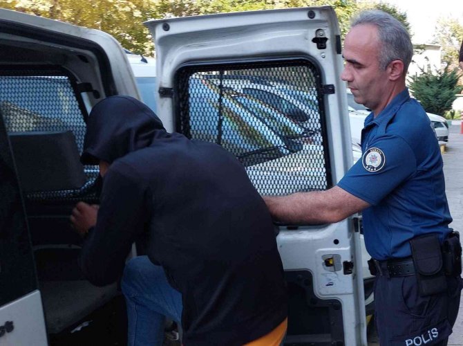 Samsun’da ’Pes’ Dedirten Hırsızlık