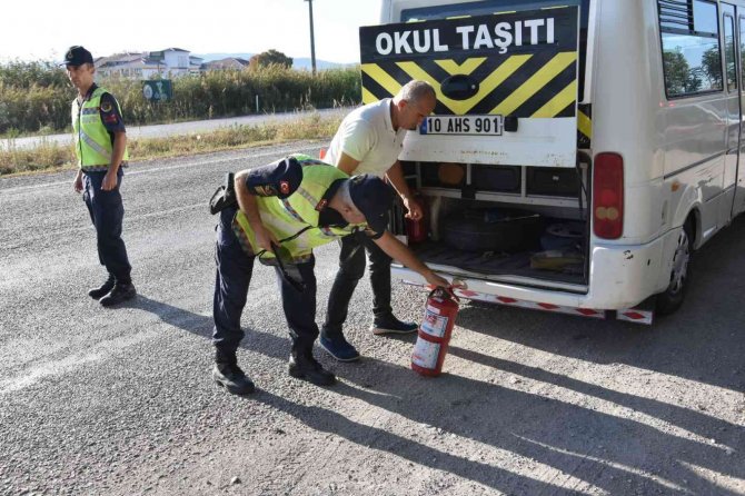 Gönen’de Öğrenci Servisleri Denetlendi