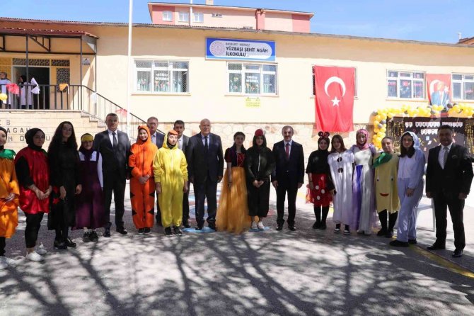 İ̇lköğretim Haftası Bayburt’ta Coşkuyla Kutlandı