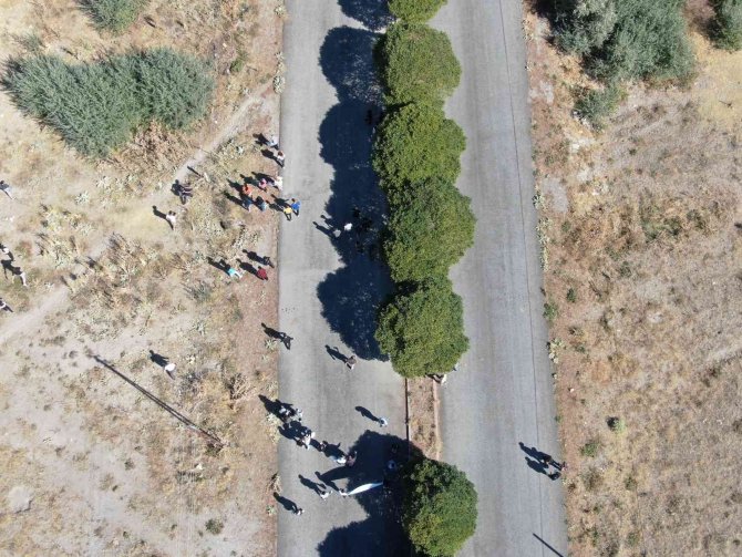 İ̇ncesu’nun Çöplerini Çocuklar Topladı