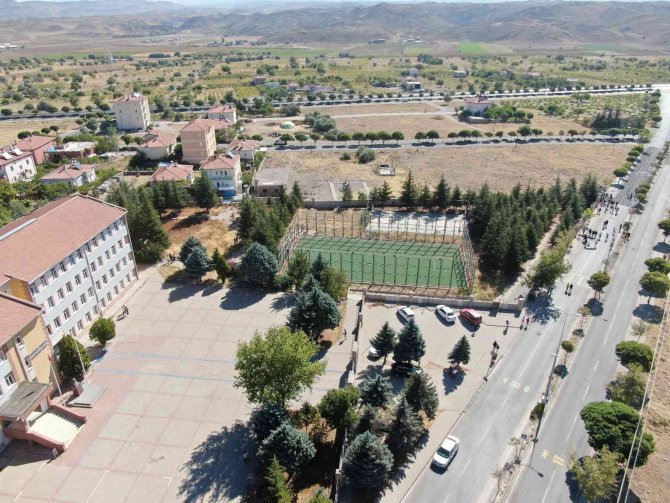 İ̇ncesu’nun Çöplerini Çocuklar Topladı