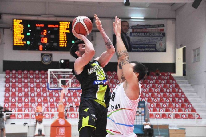 Ege Cup’ta İlk Maç Aliağa Petkimspor’un Oldu