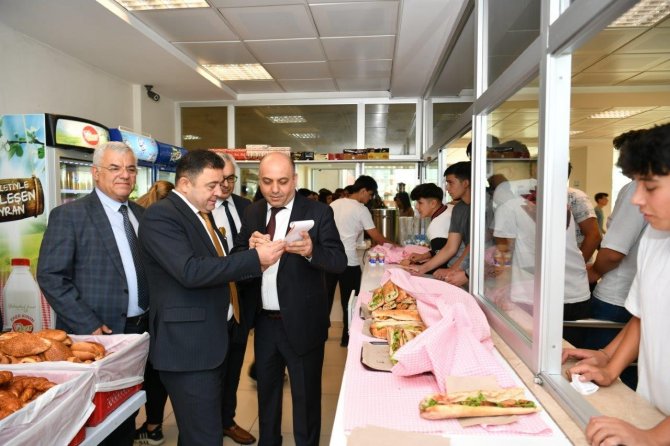 Osb Başkanı Yalçın, Teknik Kolej’de Denetim Yaptı Öğrencilere Nasihatte Bulundu