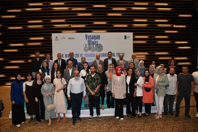 Yaşayan Miras Ulusal Çini Ve Seramik Yarışması’nda Ödüller Sahiplerini Buldu