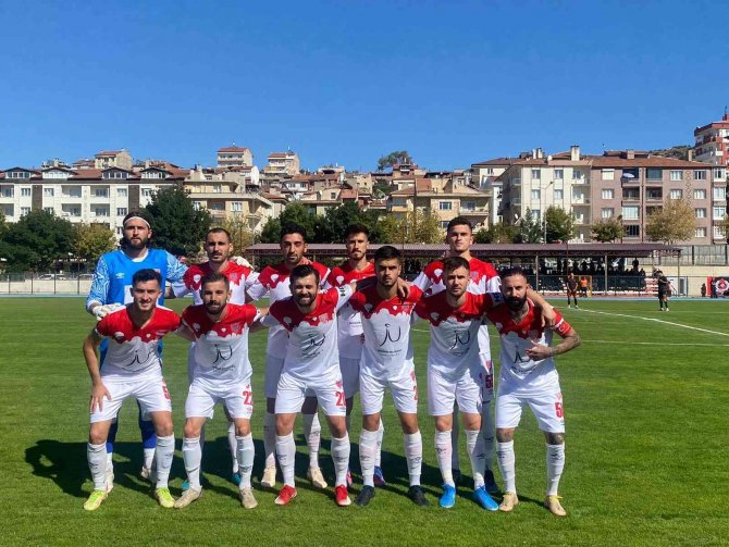 Ztk: Nevşehir Belediyespor: 3 - Yozgatspor 1959 Fk: 1