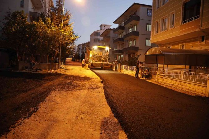 Nevşehir Belediye Ekipleri Gece Mesaisinde