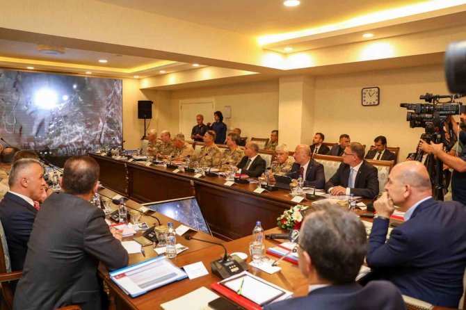 Bakan Soylu; “Sınır Duvarının Bin 55 Kilometresi Tamamlandı”