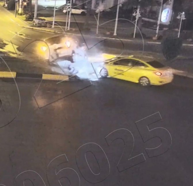 Yaya Geçidinden Karşıya Geçemedi