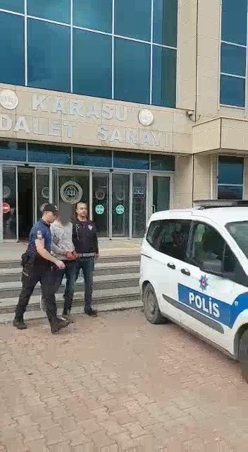 Suçüstü Yakalanan Hırsız Tutuklandı