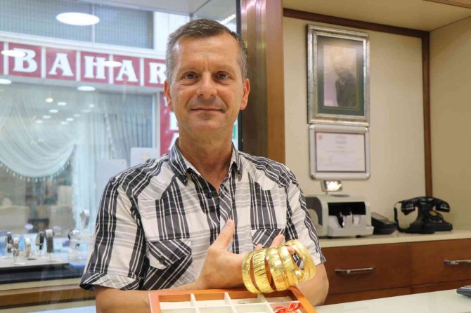 Uzmanından ’Altın’ Öngörüsü