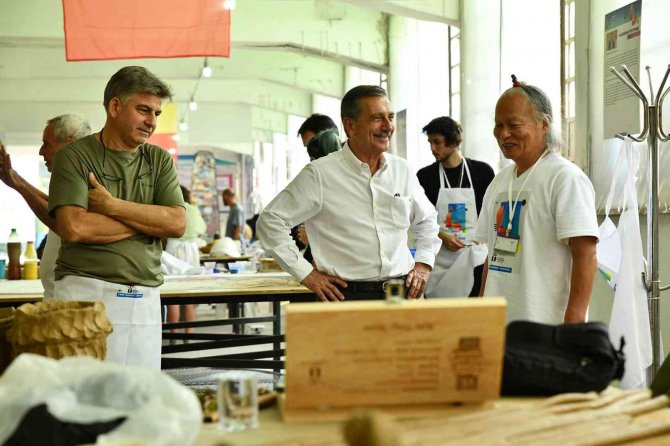 Pişmiş Toprak Sempozyumu’nda Sona Doğru