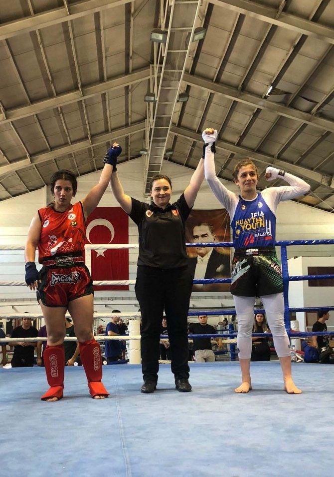 Muaythai Dostluk Kupası’nın Kazananı Yenimahalle Belediyesi Oldu
