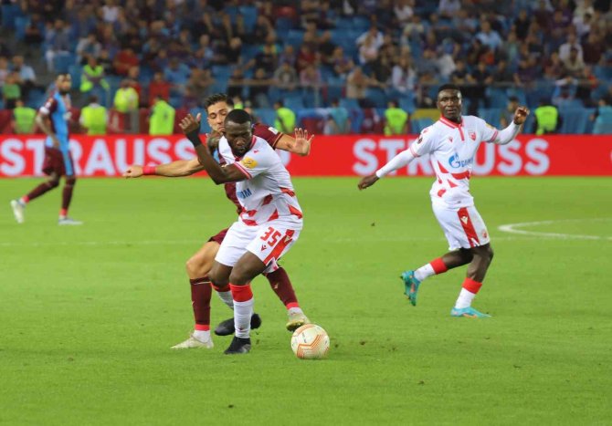 Uefa Avrupa Ligi: Trabzonspor: 2 - Kızılyıldız: 1 (Maç Sonucu)