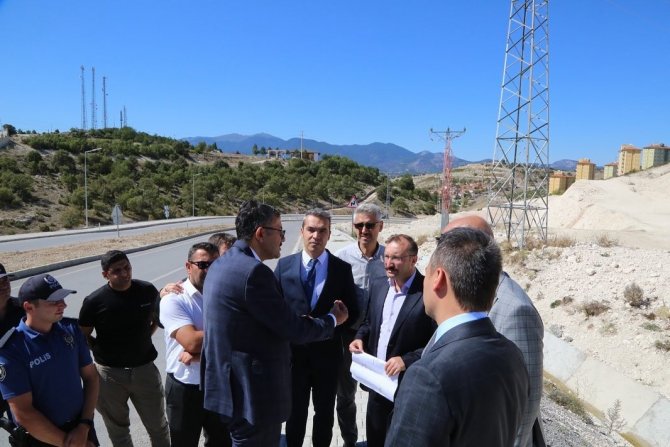 Vali Çelik, “Tavşanlı-emet Yolunun Tamamı 2023 Yılında Bitirilecek”