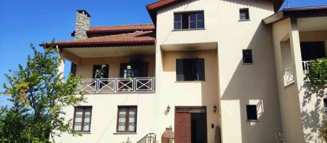 Yalova’da Villa Yangını Korkuttu