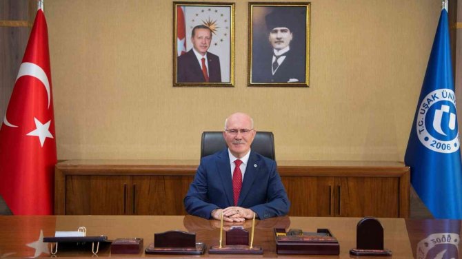 Uşak Üniversitesi 13 Basamak Birden Yükselerek 96. Oldu