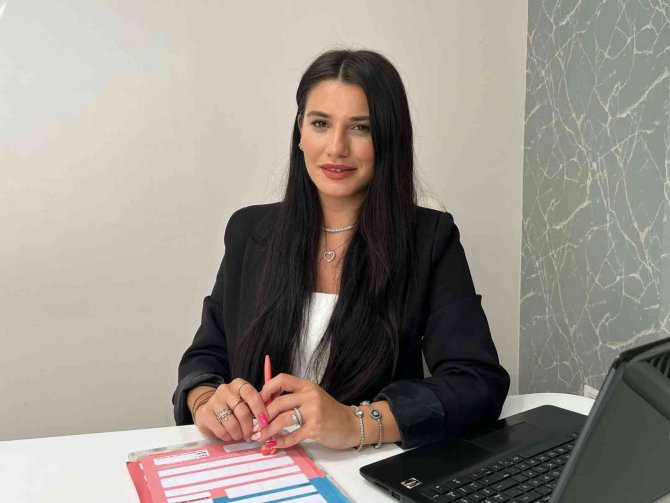 Uzmanından Okul Çağındaki Öğrenciler İçin Uyarı: "Mutlaka Besin Dengesini Ayarlamamız Gerek"