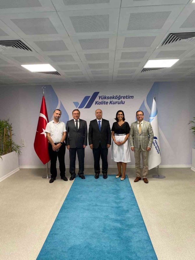 Konseye ‘İ̇zmir Ekonomili’ Başkan