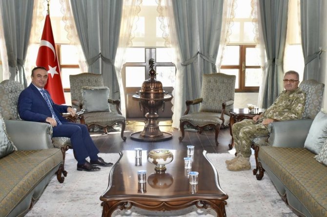 Korgeneral Tokel, Vali Soytürk İle Bir Araya Geldi
