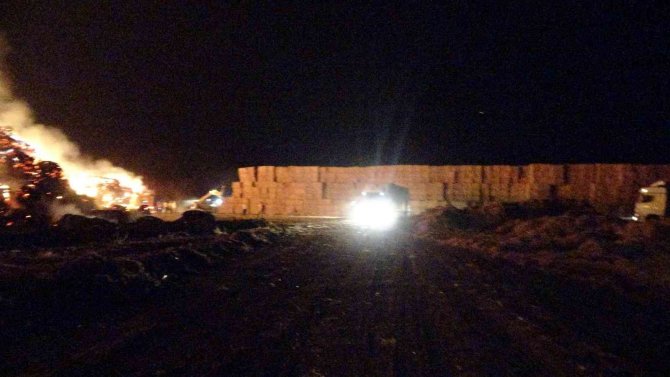 Geceyi Alevler Aydınlattı, Milyonluk Balyalar Küle Döndü