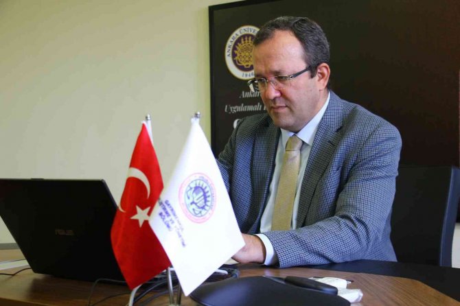 Gayrimenkul Profesörü Tanrıvermiş, “İ̇lk Evim İ̇lk İ̇ş Yerim” Projesiyle Konut Fiyatlarında Düşme Bekliyor