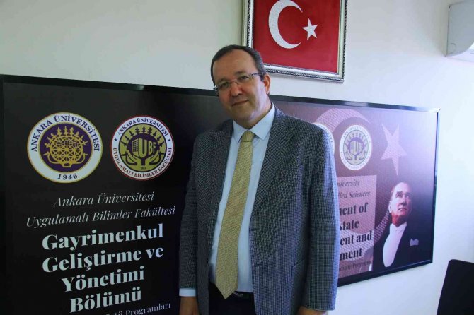 Gayrimenkul Profesörü Tanrıvermiş, “İ̇lk Evim İ̇lk İ̇ş Yerim” Projesiyle Konut Fiyatlarında Düşme Bekliyor