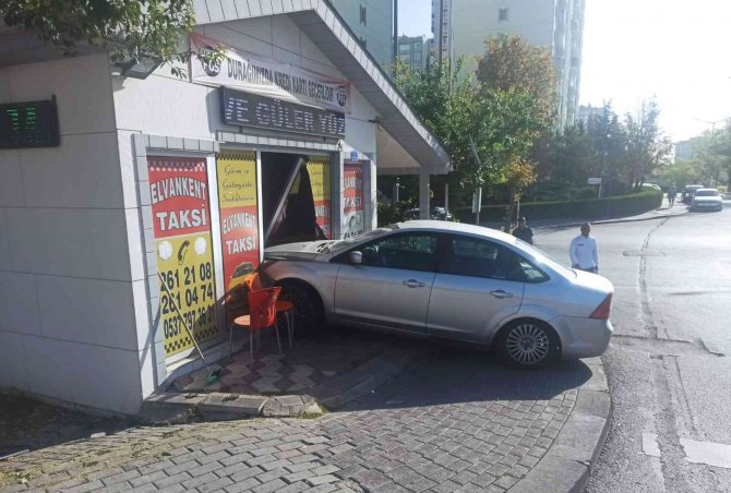 Başkentte Taksi Durağına Davetsiz Misafir