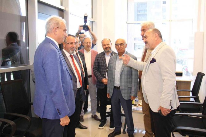 Bai̇b Isparta İletişim Ofisi Faaliyete Girdi