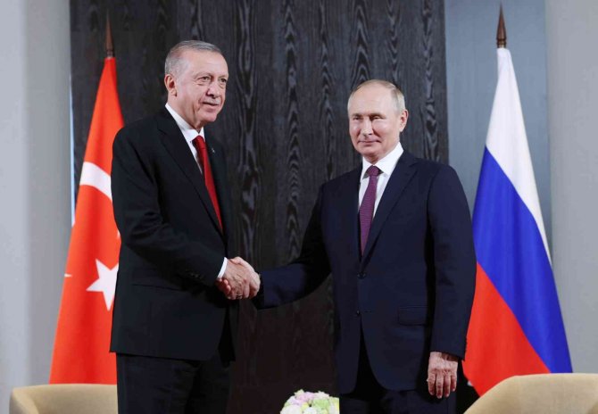 Cumhurbaşkanı Erdoğan, Rusya Devlet Başkanı Putin İle Görüştü