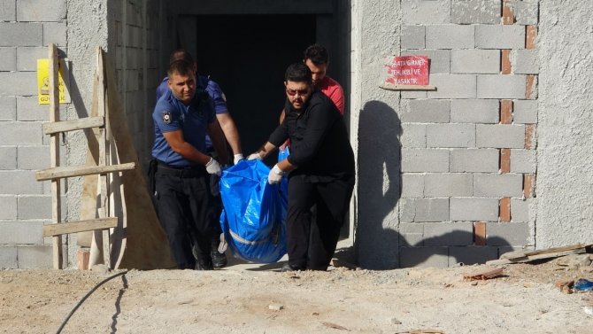 Kayıp Olarak Aranan Genç İnşaata Ölü Bulundu