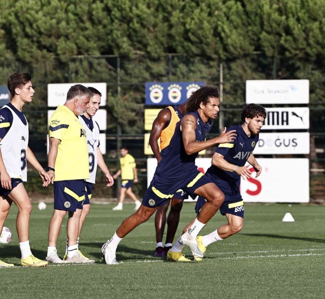 Fenerbahçe, Corendon Alanyaspor Maçı Hazırlıklarına Başladı