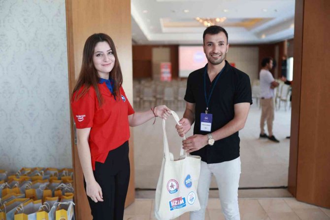 Seç Market, Denizli’de Esnafla Buluştu