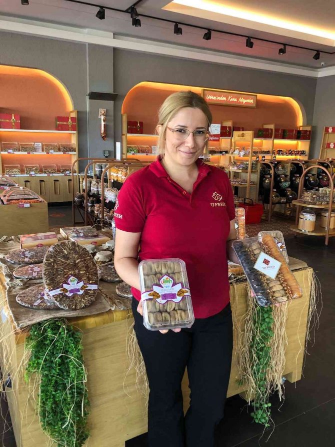 Yeni Mahsul Kuru İncir Raflarda Yerini Aldı