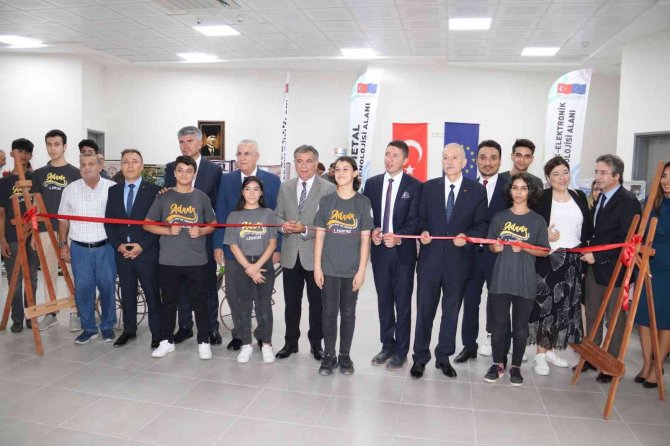 Mesleki Ve Teknik Eğitim Yoluyla Sosyal Ekonomik Uyum Projesi Şenliği